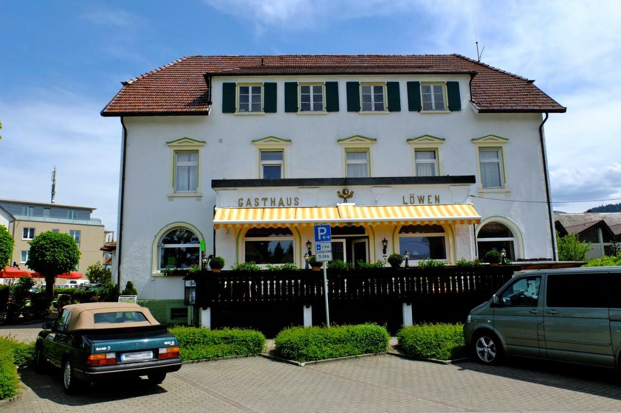 Hotel Loewen Кирхцартен Экстерьер фото
